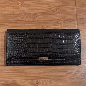Koret Alligator Embossed Genuine Leather Wallet